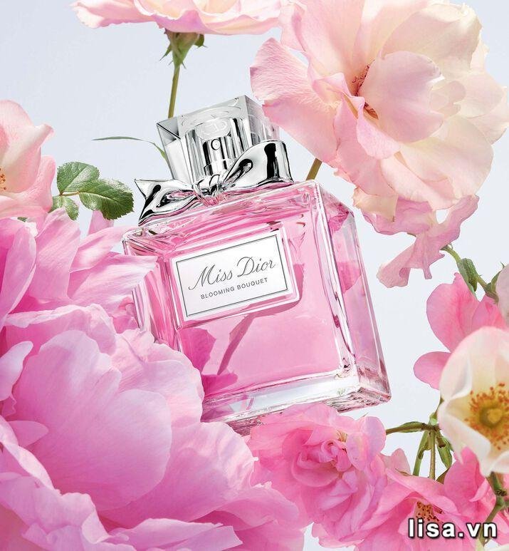 Christian Dior Miss Dior Blooming Bouquet Eau de Toilette ẩn chứa trong mình mùi hương nhẹ nhàng, thơm mát
